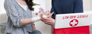 Verbandkoffer besteld u voor 16:00 uur, morgen in huis